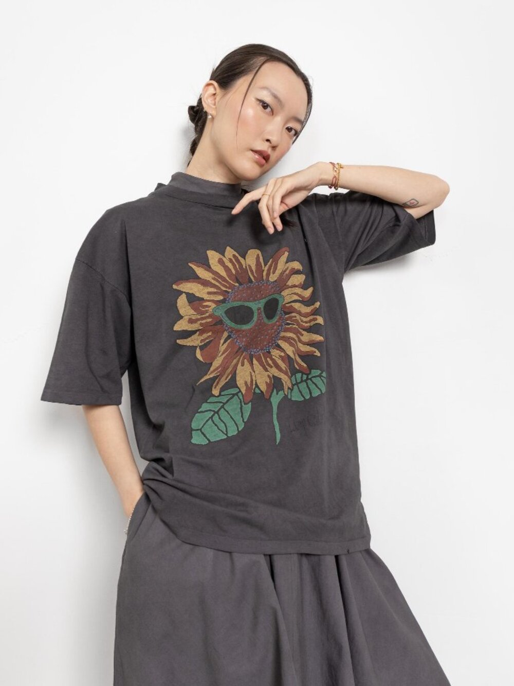SUNFLOWER OVER-DYE Tee Vintage Cotton T-Shirt Short Sleeve 90's Oversize